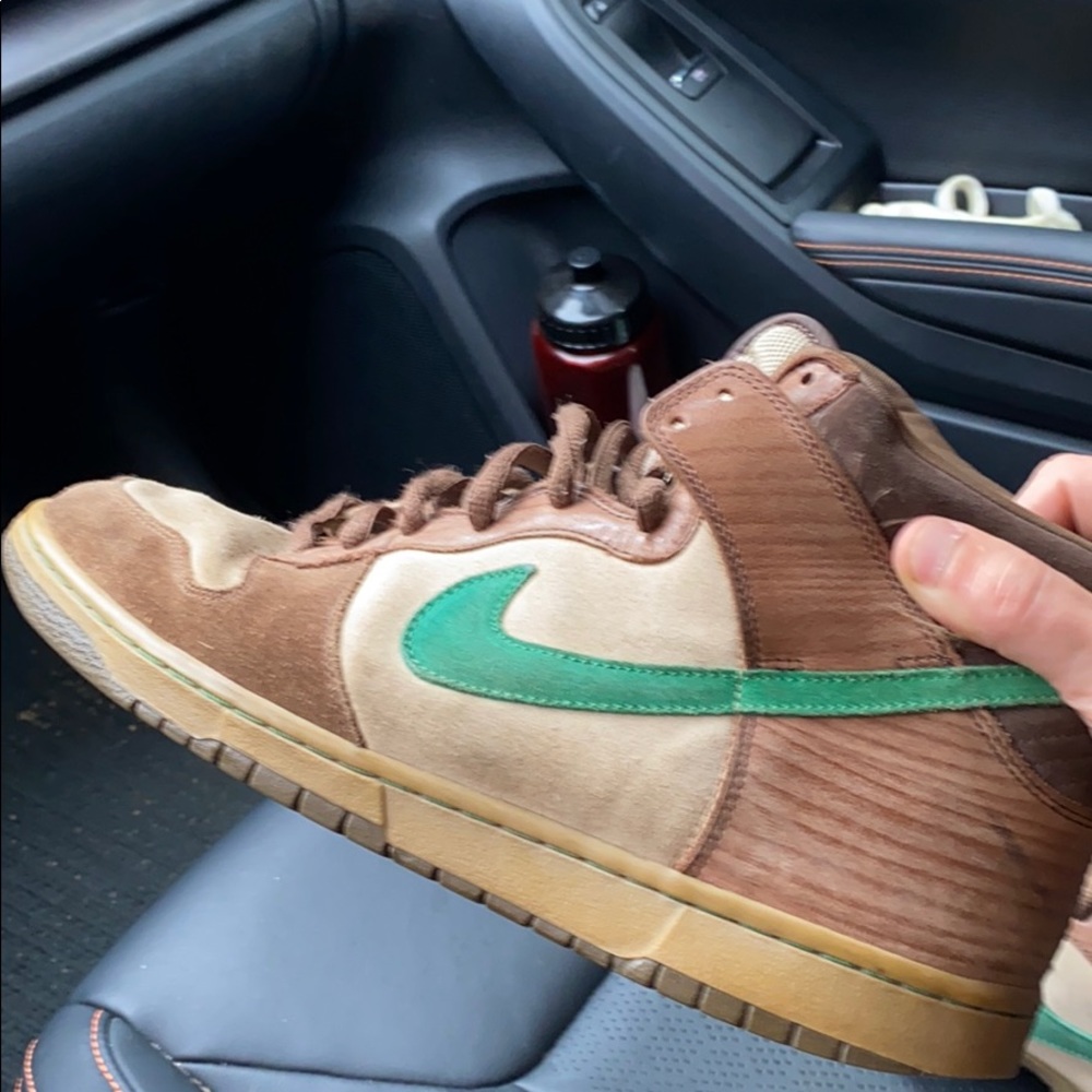 NIKE SB Dunk High Wood Deck w/ Green Laces size 12